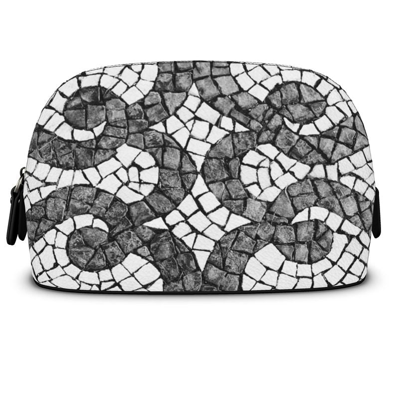 Premium Nappa Leather Makeup Bag / Cosmetic Case - Liberdade Calçada Cobblestone